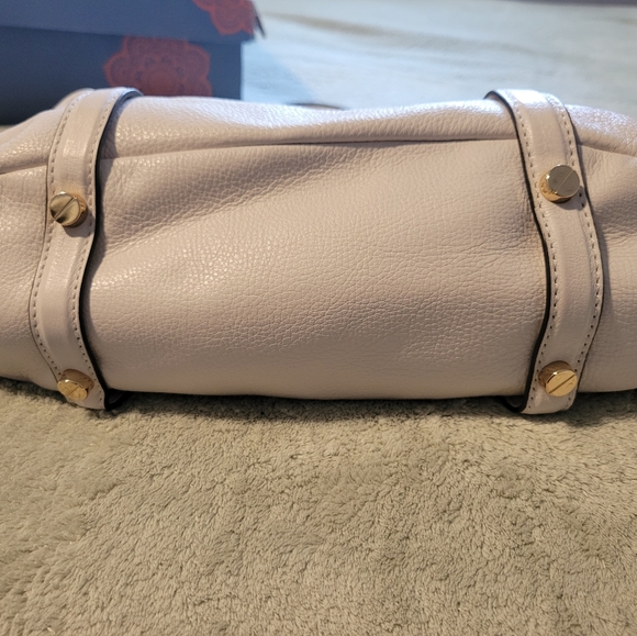 MICHAEL KORS PURSE - Picture 5 of 5